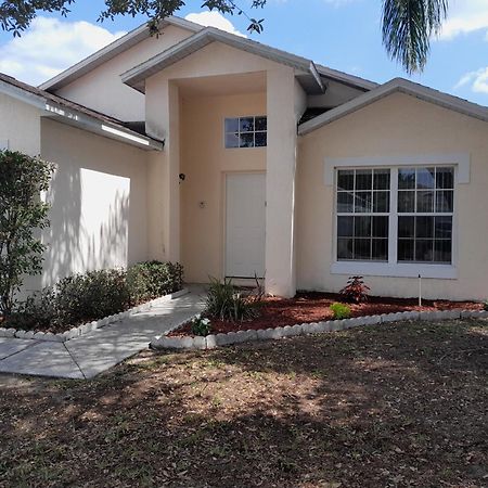Three-Bedroom House In Clear Creek Orlando Kültér fotó